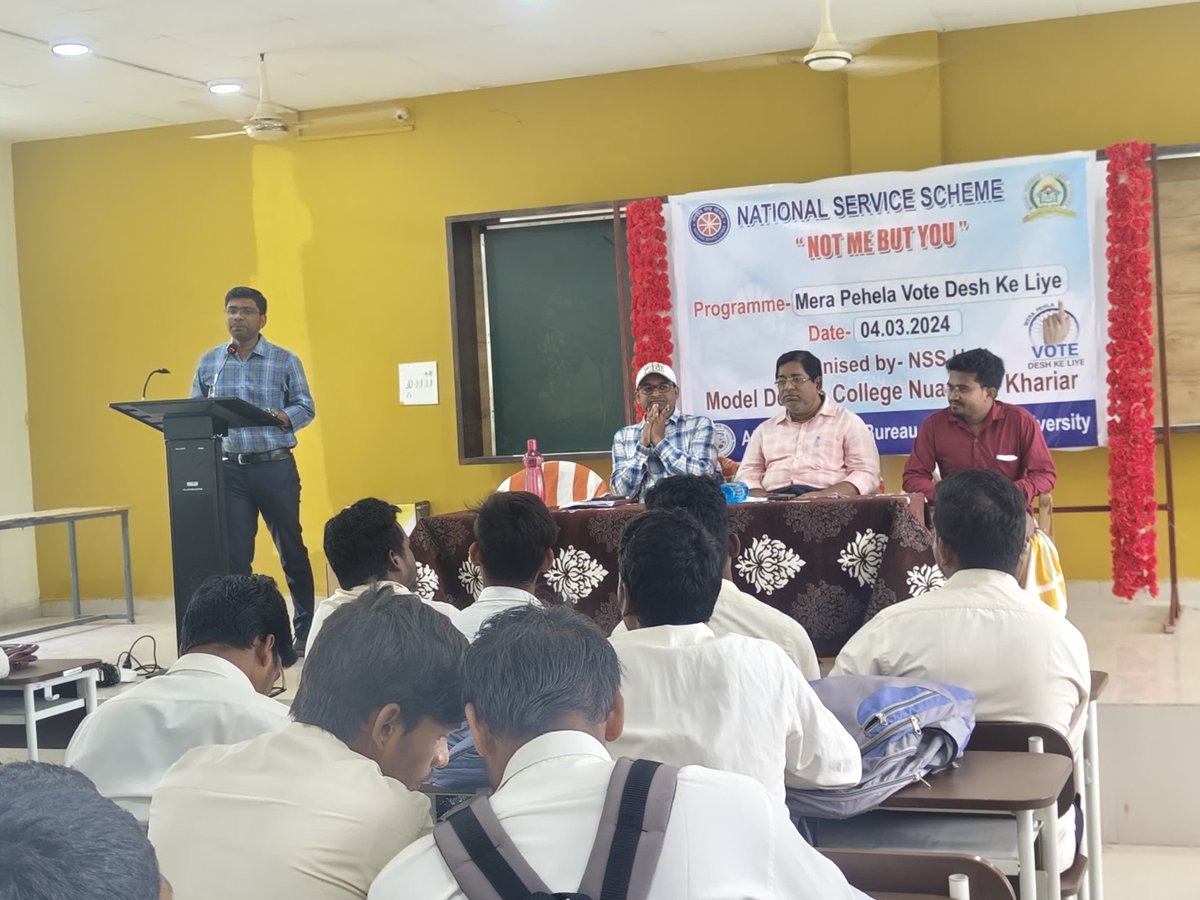 nssbbsr's tweet photo. Awareness programme on Mera Pehla Vote Desh Ke Liye, MDC Nuapada
#MeraPehlaVoteDeshKeLiye #MeraYuvaBharat #mybharatportal #DeshKaGarv #NssIndia #yuvasamwad #MyBHARAT #ChunavKaParv #ivoteforsure https://t.co/I5hBQbsupU