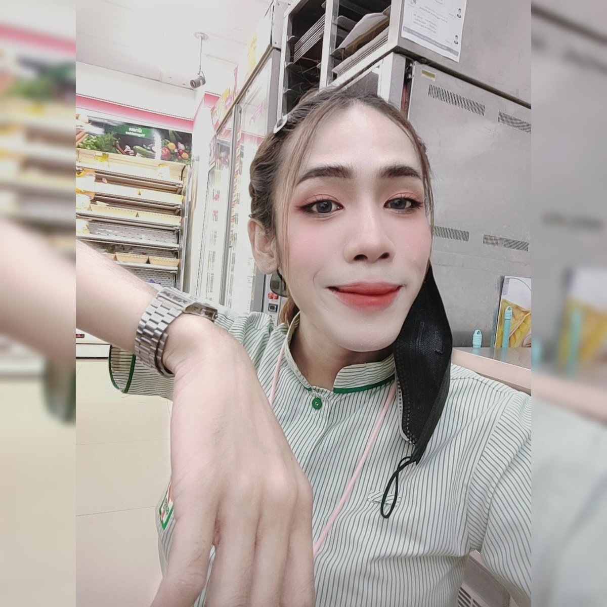 kik253900's tweet photo. ไกล้ถึงเวลา กลับไปพักผ่อนแร้ว...คิดถึงบ้าน #เขมราฐ #อุบลราชธานี https://t.co/Y3cNbeLFaF