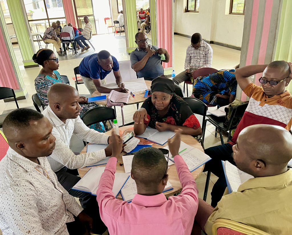 drc_tpo's tweet photo. ✅TPO DRC appuie la formation de 53 prestataires des soins et membres d’ECZ de la zone de santé de Fizi sur la mise en oeuvre de la NAC/CPSr/ANJE et PCIMA dans le cadre de la composante NAC du PMNS
📚 @PRONANUT_RDC
🤝 @CaritasCongo -#TPODRC -CHWID
💰@ugpdss @Banquemondiale https://t.co/gWGHbQG7N2