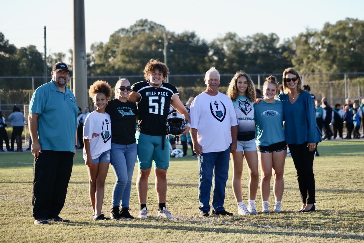 Blessed to receive an offer from Trine University! <a href="/CoachTBolen/">Tyler Bolen</a> <a href="/TrineUniversity/">Trine University</a> <a href="/WestportFB/">Westport Wolfpack Football</a> <a href="/WolfPacksports/">West Port Athletics</a> <a href="/WestPortHigh/">West Port High</a> <a href="/CoachEjames83/">Coach James</a> @coachred352