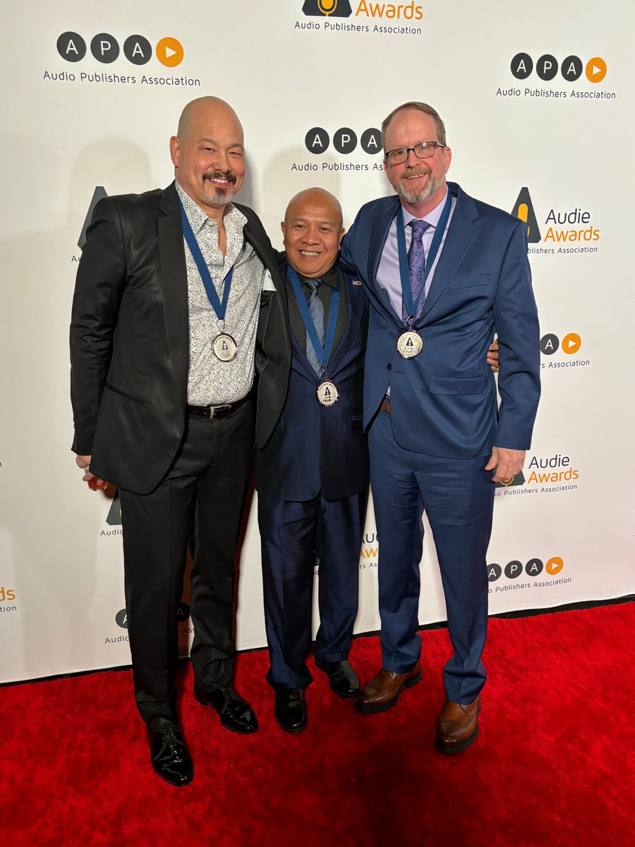 We didn't win the top prize in non-fiction at the #Audies2024, but it was an honor being there with @JSamuelStarnes & @TimLounibos