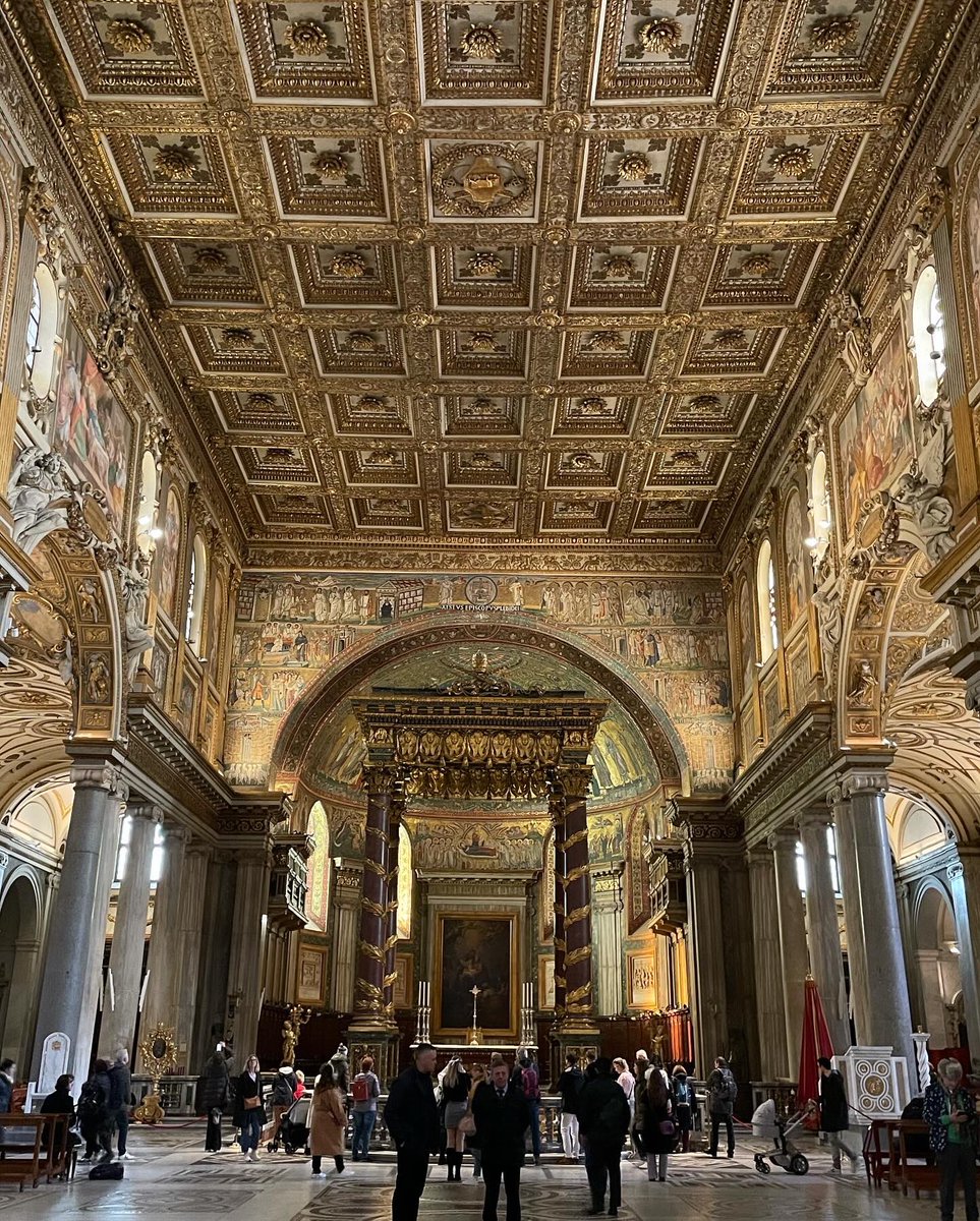 QMCHistory's tweet photo. Day one of an amazing #history @qmcpolitics and #philosophy trip in Rome. 2.20 start, churches, catacombs, sun, rain and lovely @qmcollege students. Bring on day two! #qmcitaly2024 https://t.co/pNgGrA6JO4
