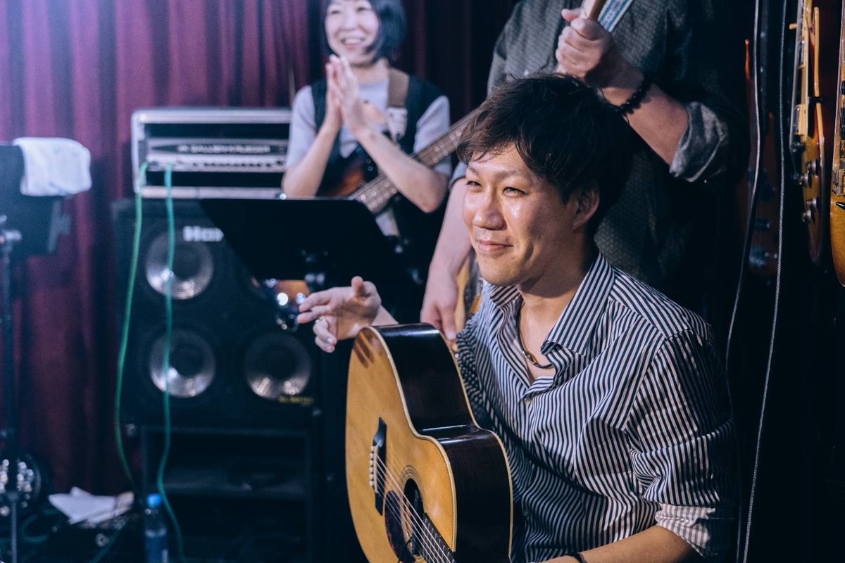 riku_matsumoto2's tweet image. ＼＼ #BECKBAND ／／
３月２３日 #BECKアキバ にて開催される
松本陸BAND ONE MANを支えてくれる
#バンドメンバー を紹介します！
/／
1人目は僕の大好きなギタリスト！
彼の心地よくそしてアグレッシブかつ独特なTONEを是非生で体感しにお越しください。
#guitar ーーーー #エリック 
\＼
#松本陸