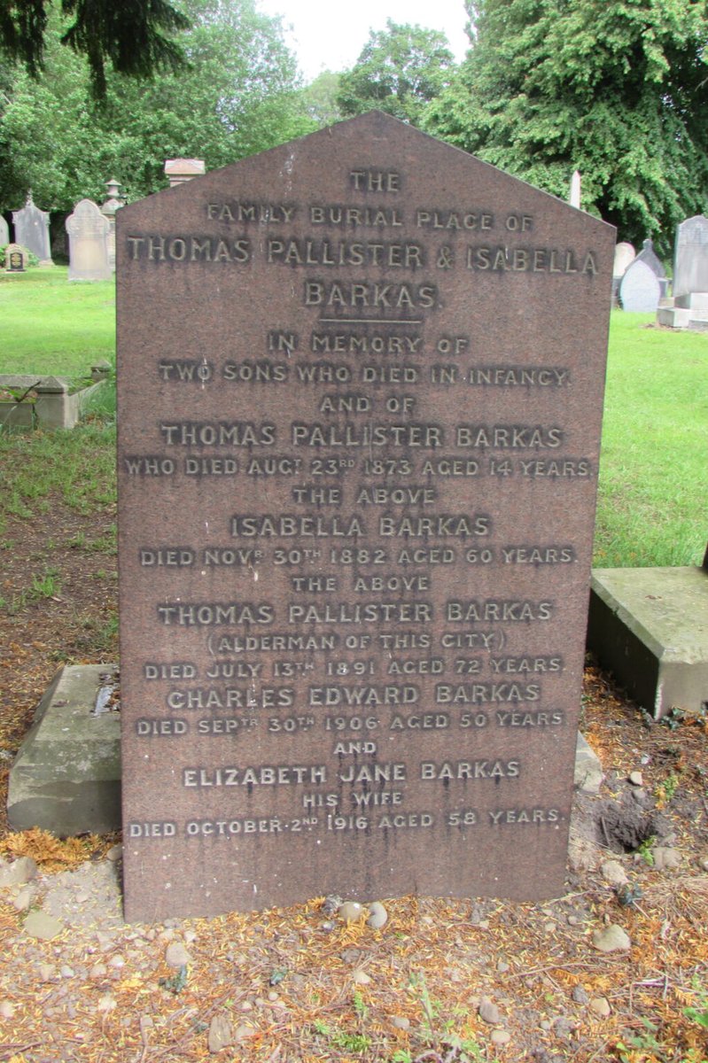 Thomas Pallister Barkas was born on this day in 1819. An active spiritualist, geologist and member of the Lit and Phil, he packed a lot in. Read more about his fascinating life on our website. jesmondoldcemetery.co.uk/profiles/art-e… @litandphil @IcySedgwick @GNM_Hancock #OTD #Newcastle