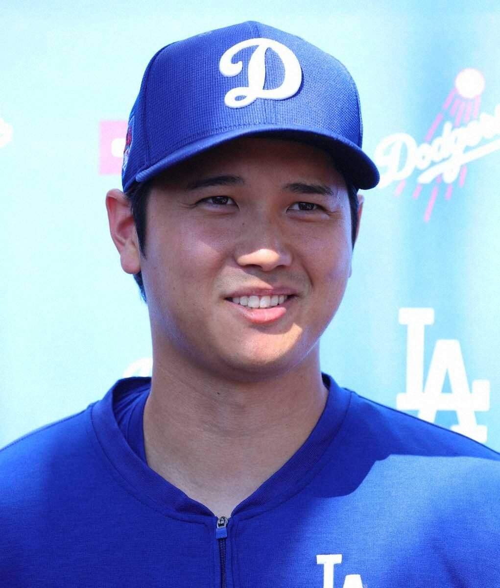 livedoornews's tweet photo. 【誕生秘話】大谷翔平、子供留学支援は「全て自費」 ECC社長が説明
https://t.co/LSwdBs9ad9

英会話教室・ECCが大谷翔平との共同プロジェクトを発表。日本の小学4年生から高校3年生までの100人を米国留学に招待する。大谷自身が発案し、留学費とホームステイ費を負担すると社長が明かした。 https://t.co/RBnIv8ywBj