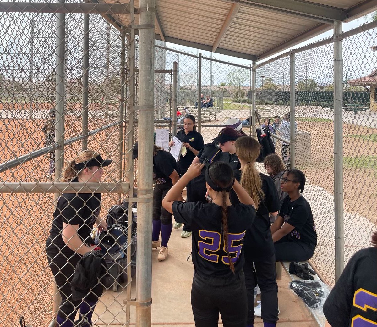 Pathway Softball wins tonight 21-2, the program is currently 2-1….Go Pumas! @Edkey_CEO @alva_afa @KerryTaylor15 @PathwaySequoia