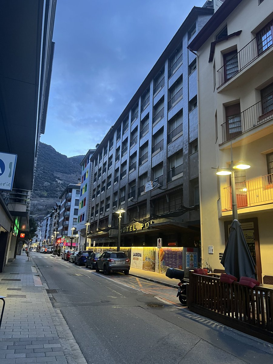 Tenim la responsabilitat de presentar un projecte i un pla de viabilitat per a l’Hotel Pol que s’ajusti millor a la nostra realitat