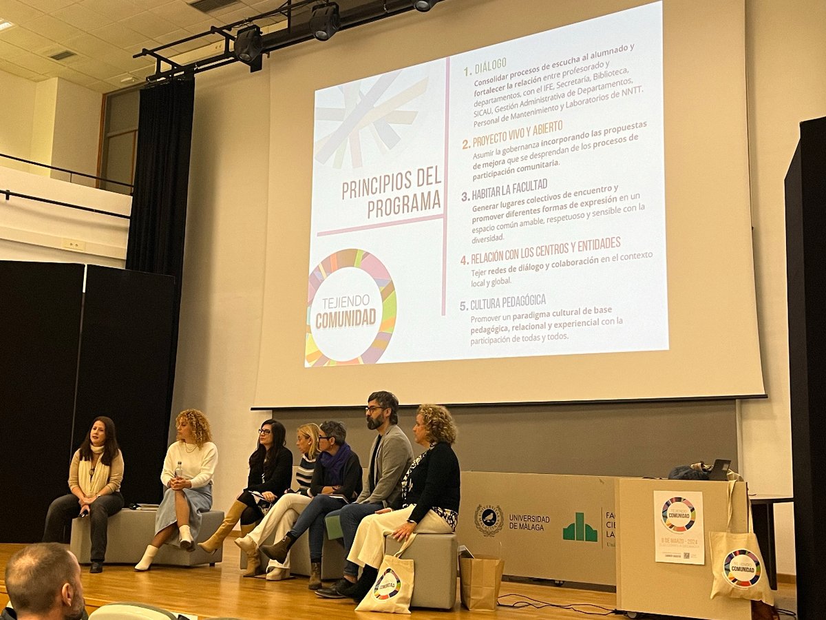 nolo14's tweet photo. En la presentación de la candidatura a Decana de la compañera Carmen Vaquero y su equipo. 

🗳️Os recuerdo que se vota este viernes de forma telemática https://t.co/EmYz42xktE