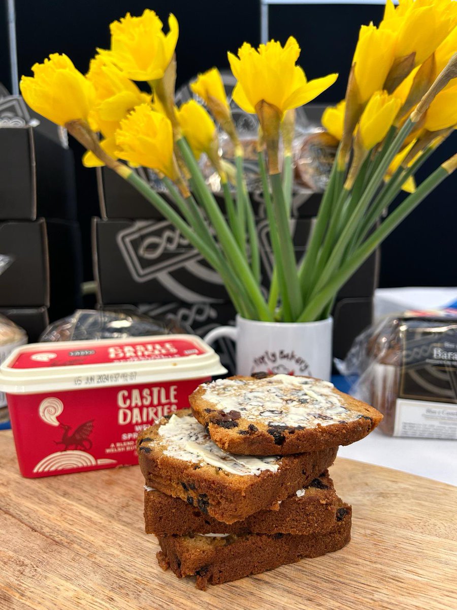 Is at Eirias Park
Day 2 at Castell Howell trade show😊
@castellhowell @PoptyBakeryLtd 
@FoodDrinkWales #welsh cakes #bara brith #shortbread #blas y Castell