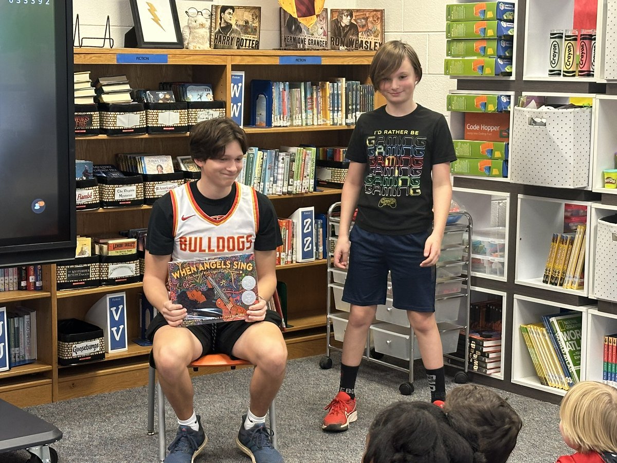 ⓢⓤⓢⓐⓝ ⓥⓐⓤⓖⓗⓐⓝ tweet media