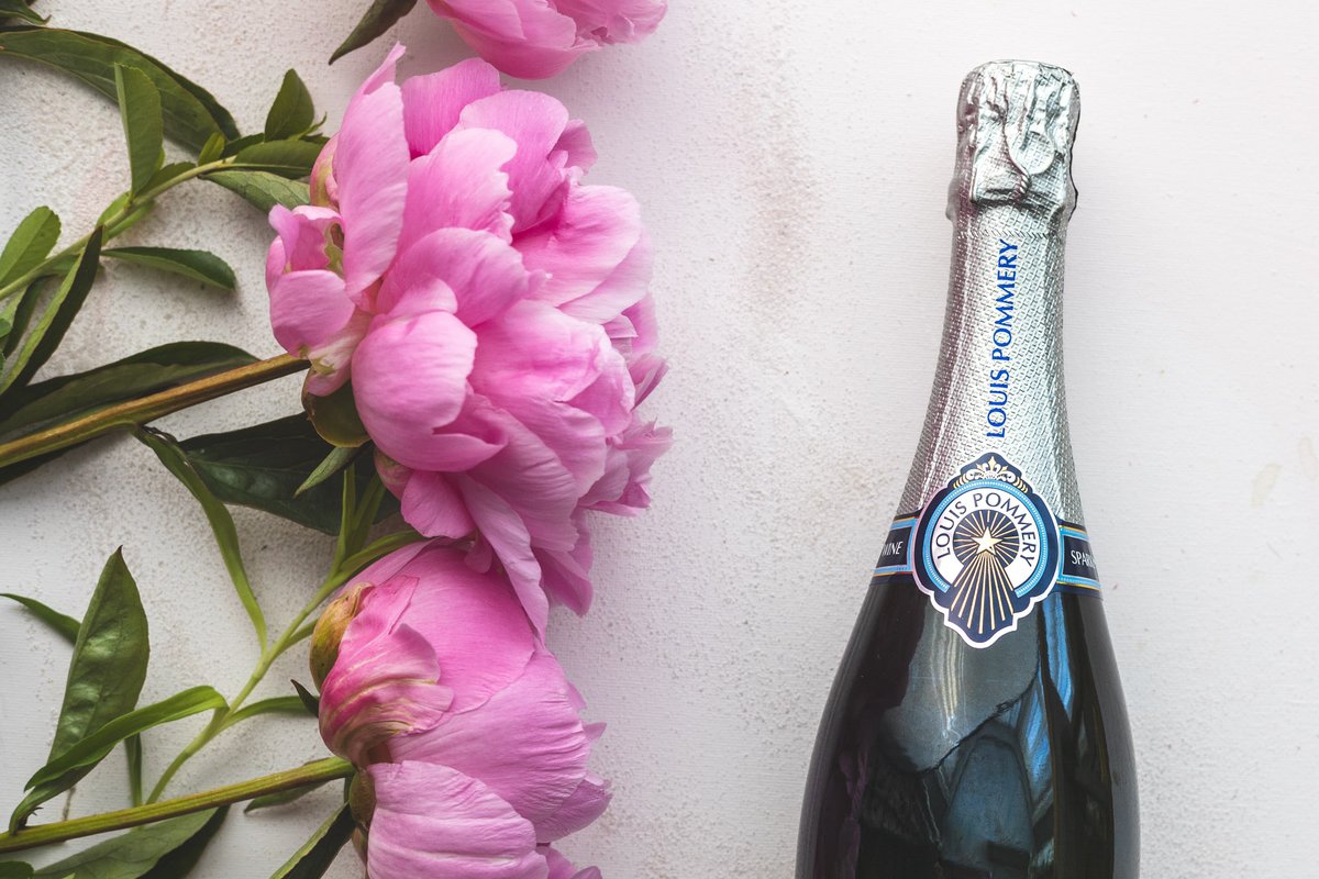 Mother's Day preparations... This content is not intended to be viewed by persons under the legal alcohol-drinking age or in countries with restrictions on advertising alcoholic beverages. Please drink Louis Pommery England responsibly. #LouisPommeryEngland #MothersDay