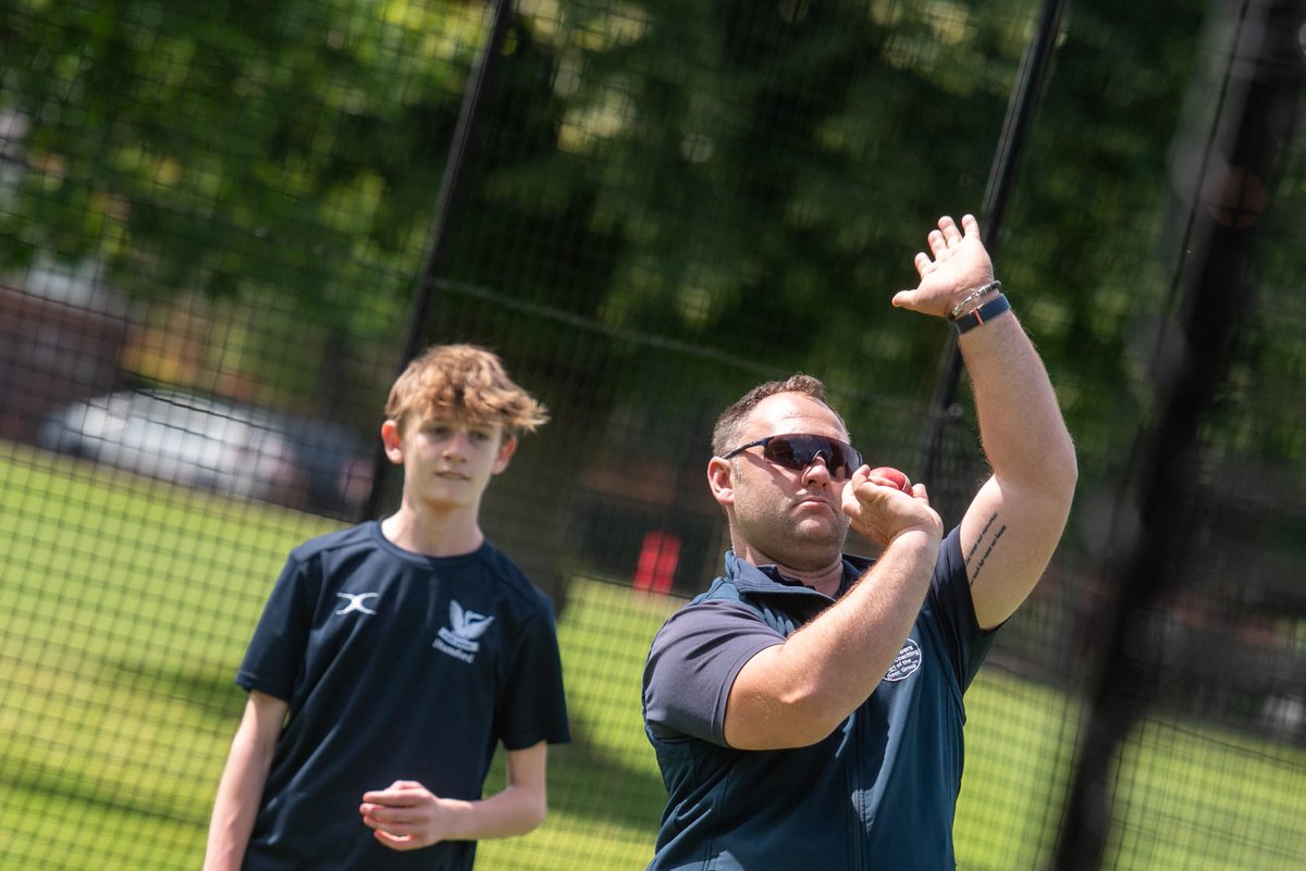 Tflowerscricket's tweet photo. 🔵Book your next 121 training session with one of our coaches today!

⚪Evening sessions 
🔵Weekend Sessions 

🏏Level 2, 3 &amp; 4 coaches available 

Email today,
📧coaching@tomflowerscricketcoahcing.com https://t.co/YcdAKtKsWe