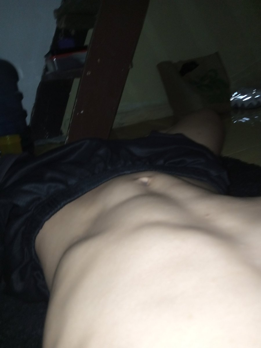 Oreomacha89's tweet photo. Wo tipis" di kosan 🔥
#สุขุมวิท11 #deprem #IleDeLaTentation #hartaberfair #LCDLF4 #LaVeladaDelAnoIV https://t.co/sqF9aZnz5n