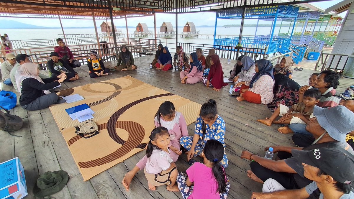 ekoprioraharjo's tweet photo. Selasa (05/03/2024)
Pembinaan di KPM. Usaha Bersama, Pembentukan KPM. Pulau Burung Bersatu, Akses Iptek KUB. Kakap Merah, KUB. Kakap Putih dan KUB. Kerapu Bintik Ds Pulau Panjang
#GiatLuhkanSatminkalBWI 
#luhlapor 
#TanahBumbu 
@bppsdm_bp3bwi
@puslatluhkp 
@bppsdm_kp https://t.co/JBuSd4xZsG