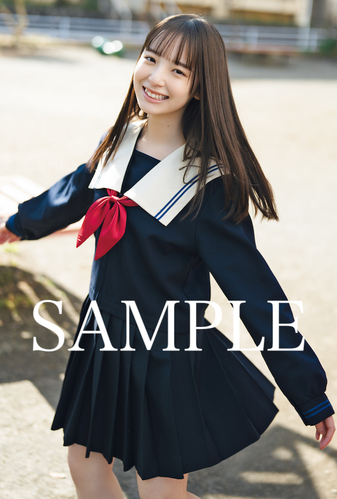 渡辺莉奈直筆サイン入りポストカード