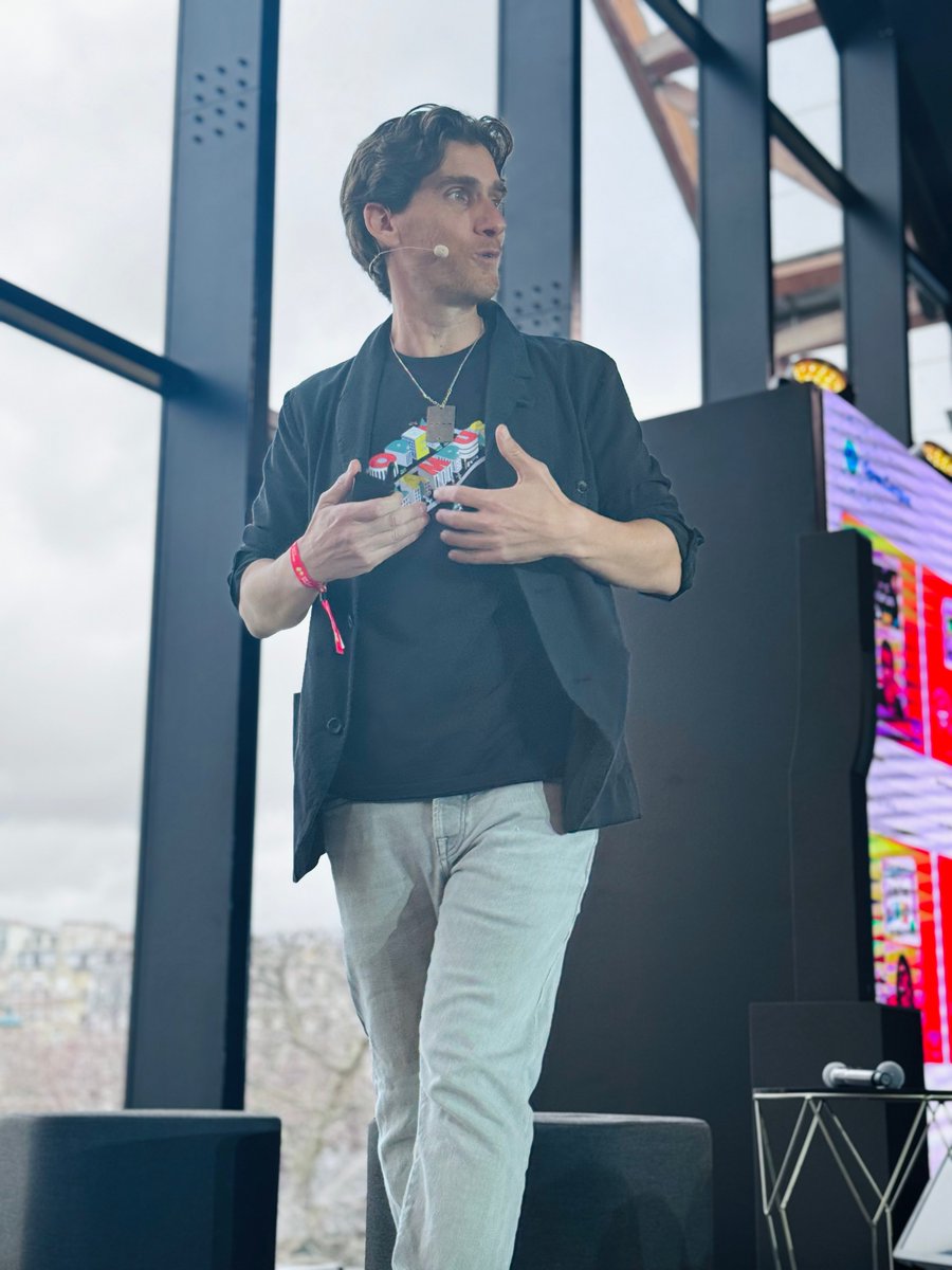 TinyTapEDU's tweet image. Owning the Future of Education...

A vision set by @TinyTapAB and @animocabrands that can only be achieved with blockchain technology and a supporting community. 

With the education industry set to grow to $10T by 2030, @opencampus_xyz has laid the foundation for teachers and…