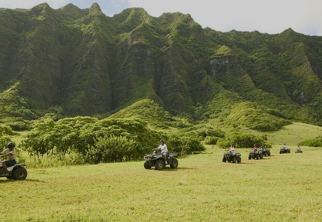 zero_damns's tweet image. 😜🥇first &amp;amp; waiting on the slow pokes🙄~i&apos;m a grown-up kid😆🤸🏾‍♀️~ after breakfast🍽️ we snatched up a 3-activity deal like tourists do🤷🏾‍♀️~ atv🌄, jetskis🌊 &amp;amp; booze cruise🤪💃🏾🍻~ I love my #pettyparadise🥰🏝️
#pettyproblems😈💅🏾 #mondayvibe💫💃🏽🌴#taurus👑   #March2024🏖️ #goodvibes😘🎵🏝️