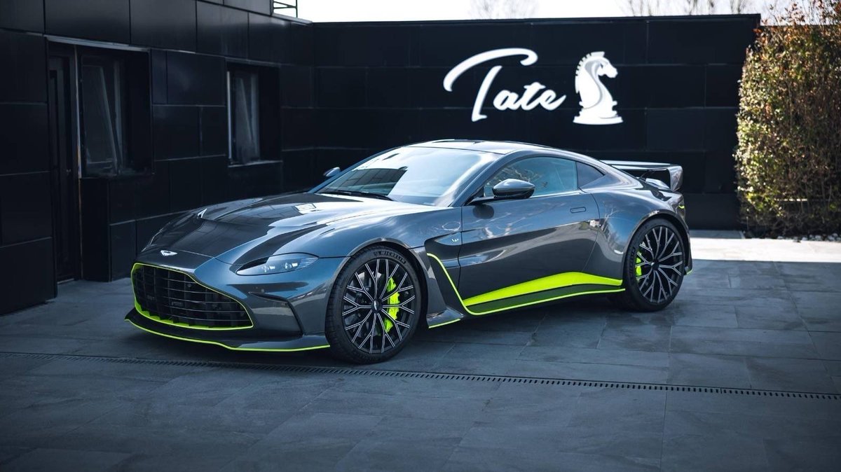 Cobratate's tweet image. GM