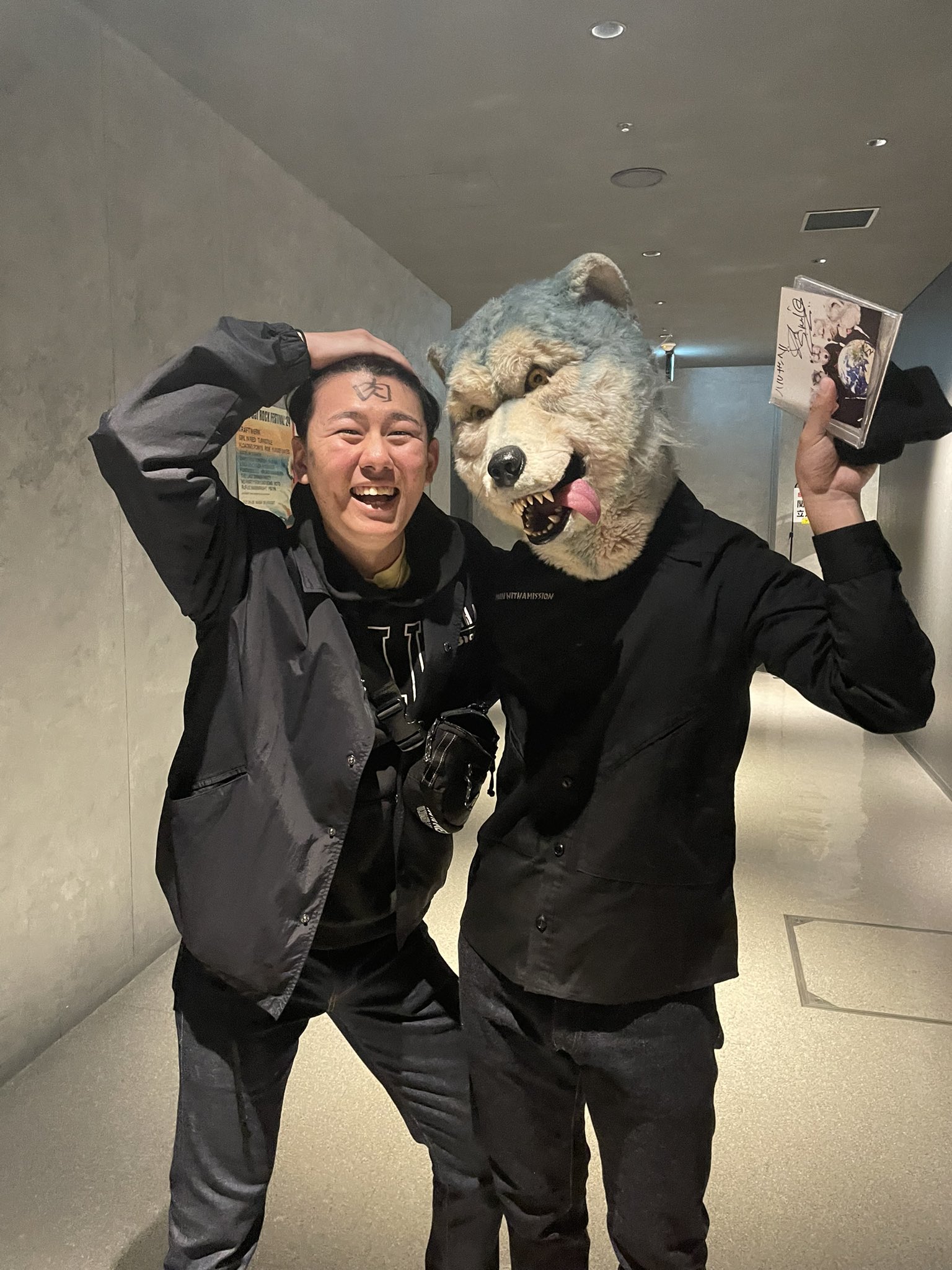 HAPPY JUMBO WOLF　DJサンタモニカ 71 件の「DJサンタモニカ」や「サンタモニカ」のアイデアを