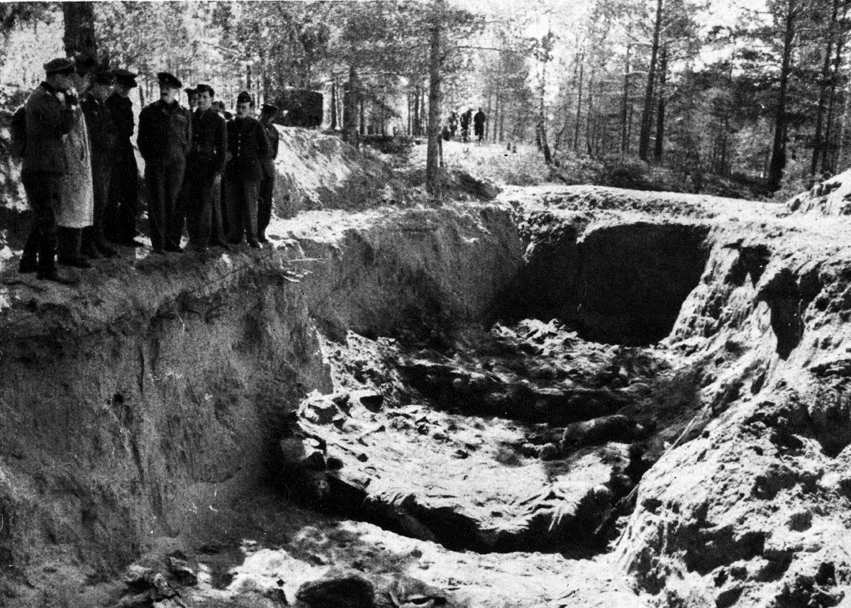revishvilig's tweet photo. On this day, 84 years ago (March 5, 1940), Joseph Stalin and his Politburo ordered the Katyn massacre of Polish officers and officials. The NKVD murdered nearly 22 thousand Polish citizens.

Russia has not changed; the same methods are used today - executions, tortures, deportations, etc. in the temporarily occupied territories.

It is utterly appalling that some people still, to this day, positively talk about Stalin.