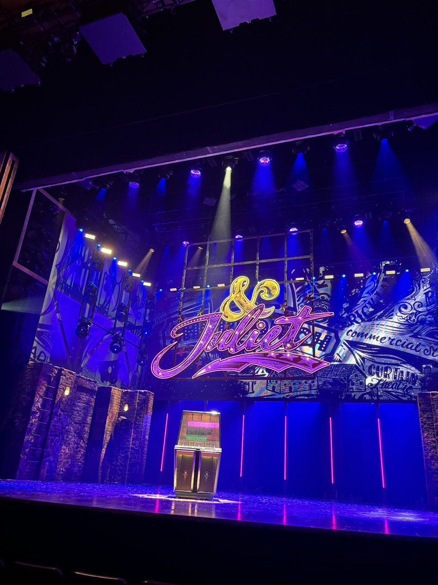 PoulosEleni's tweet photo. I have entered my &amp;Juliet Sydney era 💜🎭 https://t.co/Mz1Pmyg42w