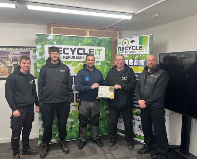 Recycle IT are proud to announce we are officially patrons of Healthier Heroes CIC as part of their new network of business support launched this year.

We are very grateful for all the work  the team does for our local community as part of our National Sustainability Project