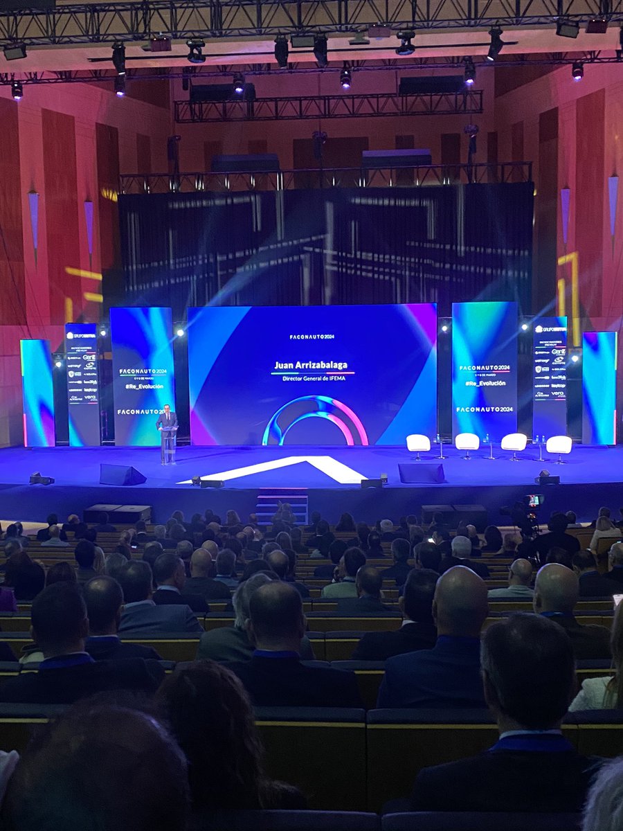 Empieza FACONAUTO 2024. 👏🏻Preparados/as para llevarnos la maleta llena de conocimientos a <a href="/motor_moll/">Moll Motor</a> 
#MollMotor #Faconauto #Re_Evolución #automoción