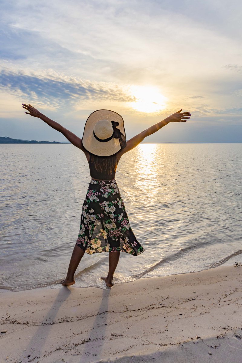 No stress on our slice of paradise. ❤️🏝🇺🇬

#traveltuesday #tuesdaymotivation #VFR #ExploreUganda #VictoriaForestResort #vibeswithyou #Destination #happiness #besthotel  #Adventure #beauty #lifestyle #UgandaIsBlessed #Beach #PearlofAfrica #womensday #nostresszone🚫