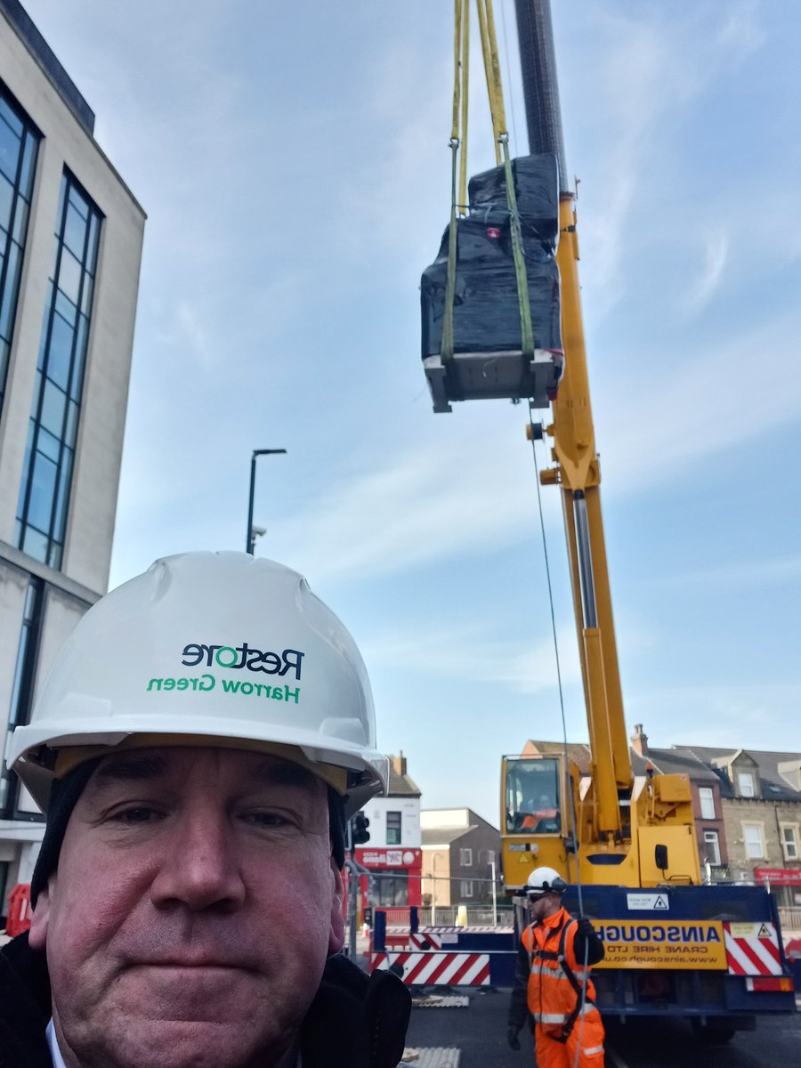 Complex lab equipment moves for a customer in Leeds, saw our team managing road closures and crane hire to safely lift and relocate electron microscopes and other equipment from a basement area within the building to the customer’s new laboratory. #specialistrelocations #leeds