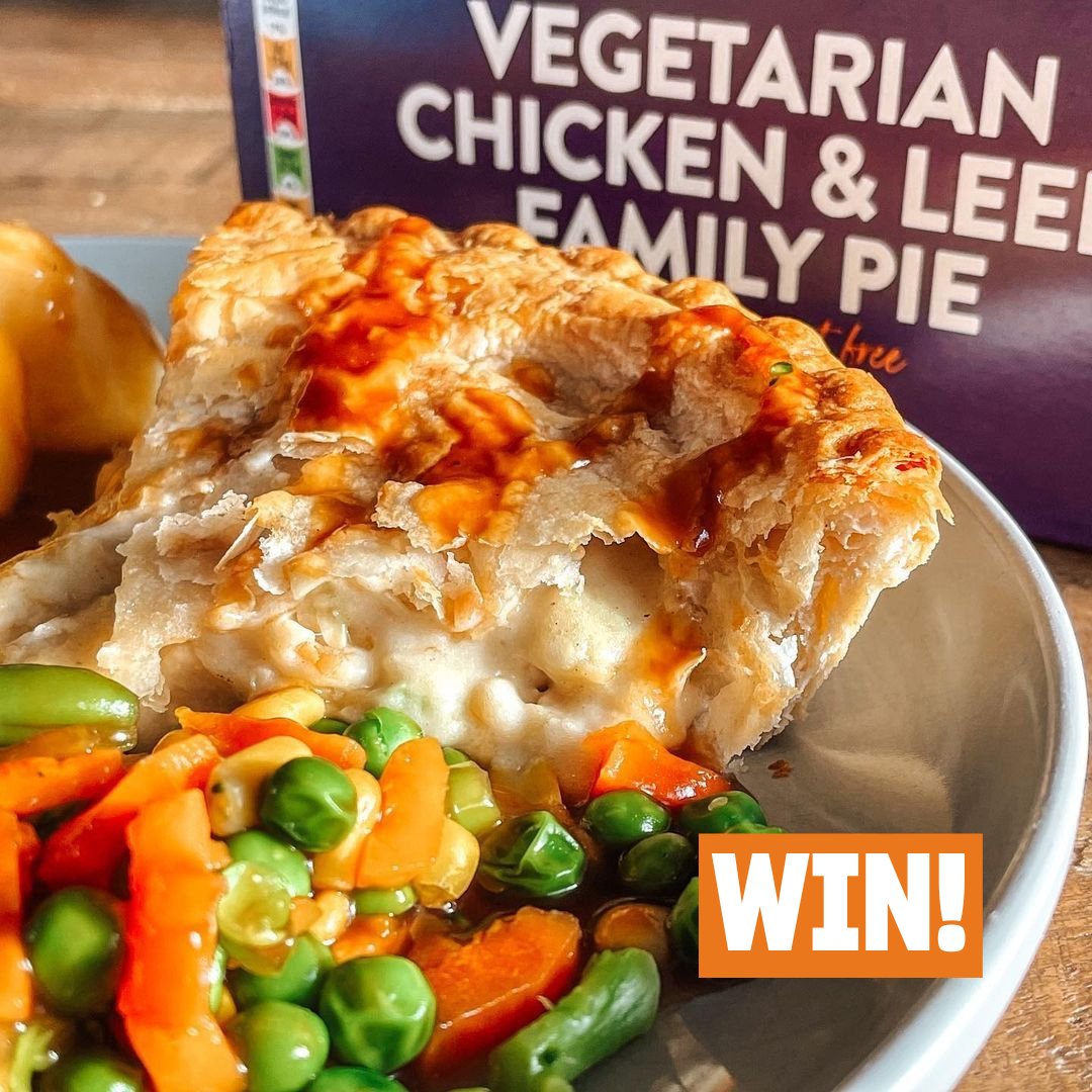 WIN a year's supply of Quorn Vegetarian Chicken and Leek Family Pies to celebrate #BritishPieWeek 📢🥧

To enter:
- Like and RT
- Follow us (@Quornfoods)
- Reply with a 🥧 emoji