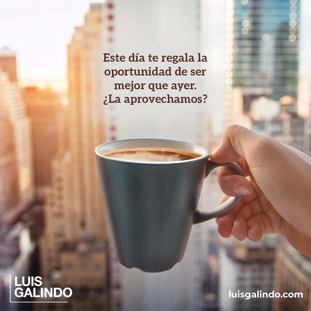 Cada día, al despertar, tenemos la oportunidad de decidir cómo queremos vivir nuestra vida.¿Qué me dices?¿Aprovechamos esta nueva oportunidad?¿Hacemos de este día un día extraordinario?  #reilusionarse #estumomento #luisgalindo #pasaralaaccion #tumejorversion