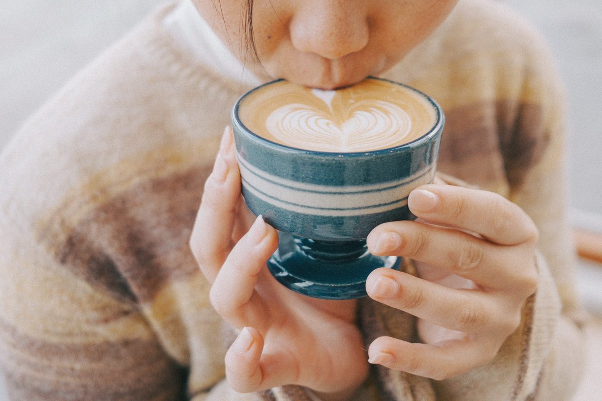 govoes's tweet image. POV: ngopi di coffee shop kecil di Kanagawa, Jepang