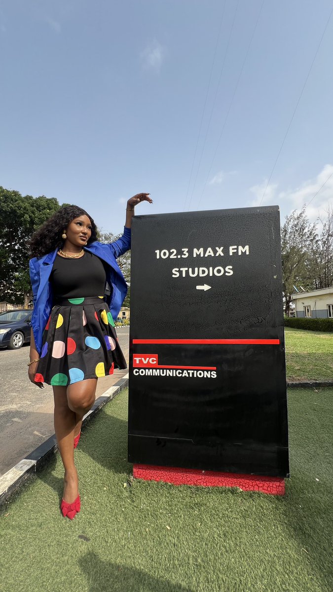 Max1023FM's tweet image. @denrele_edun &amp;amp; @tosinpedro_ stopped by the studio to chill with the #maxbreakfast crew @ejirocfr @ellathefourth &amp;amp; @c4godwin 

#maxbreakfast #maxfmlagos