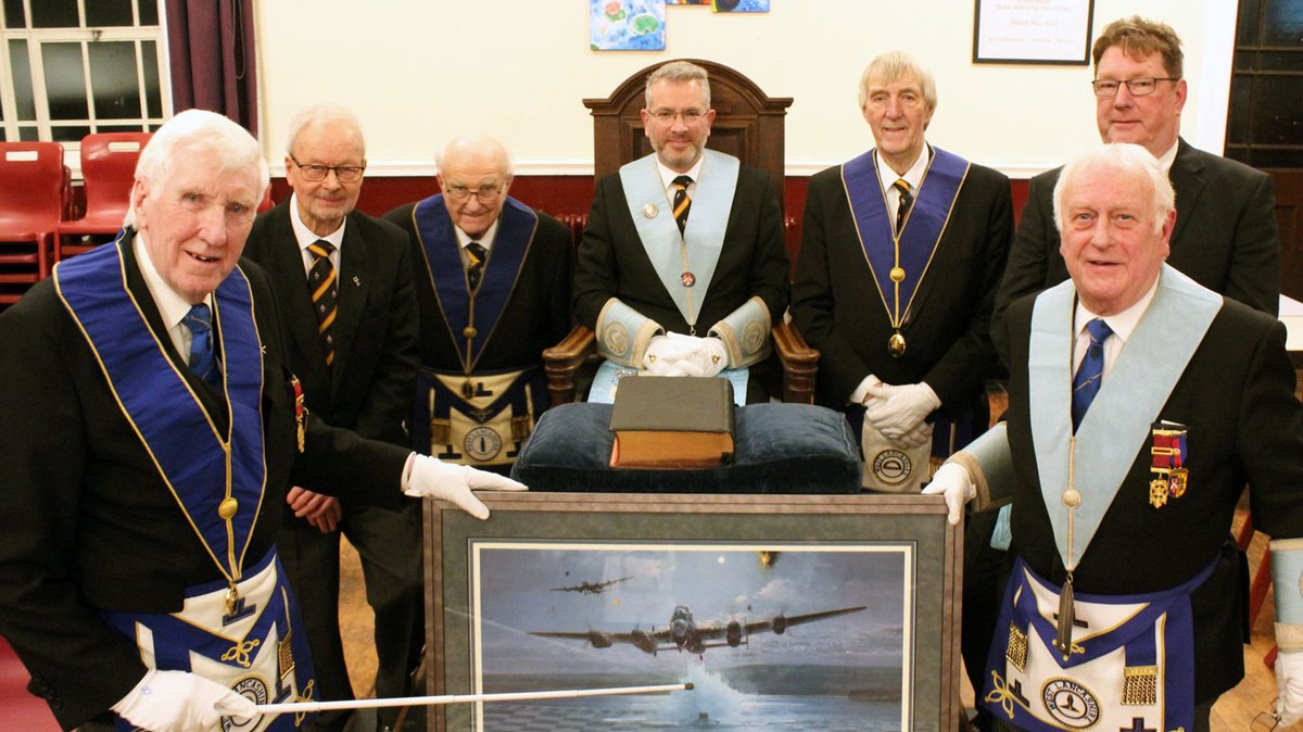 SFGFreemasons's tweet image. 🌟 Old Huttonian Lodge No 7614 dove into history with a masterclass on the 617 Dambuster Squadron by Glen Jackson. A night of bravery, strategy, and Masonic ties, inspired by heroes like Wing Commander Gibson. 

Full story here on @WestLancsPGL 's website:
westlancsfreemasons.org.uk/old-huttonian-…
