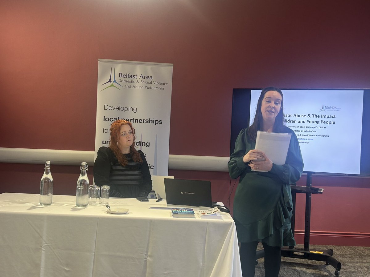 Sarah Bruce, Partnership Coordinator @Belfastdsvp opens today’s ‘Domestic Abuse & Impact on Children & Young People conference’ @WomensaidBelLis @BelfastPcsp @belfastcc @BelfastTrust @BarnardosNI @NSPCCNI