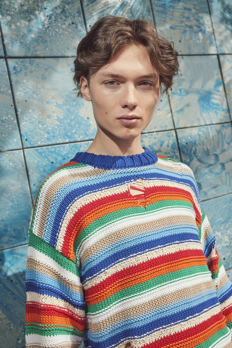 THE ART OF LAYERING
Dressing in layers has never been this cool! 
Combine chic separates to add depth to your style on #YOOX 

FOR HER: yoox.ly/49ZidFq
FOR HIM: yoox.ly/3UYNWlP