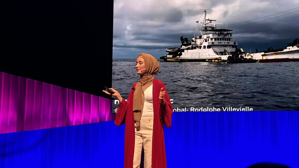 Maritime crime fighter, Dyhia Belhabib, drew attention to the numerous crimes that go unattended and ignored at sea and shared the incredible work of her team in investigating and busting these crimes while also building technologies for the same. @dyhiapadilla #TEDxGateway2024