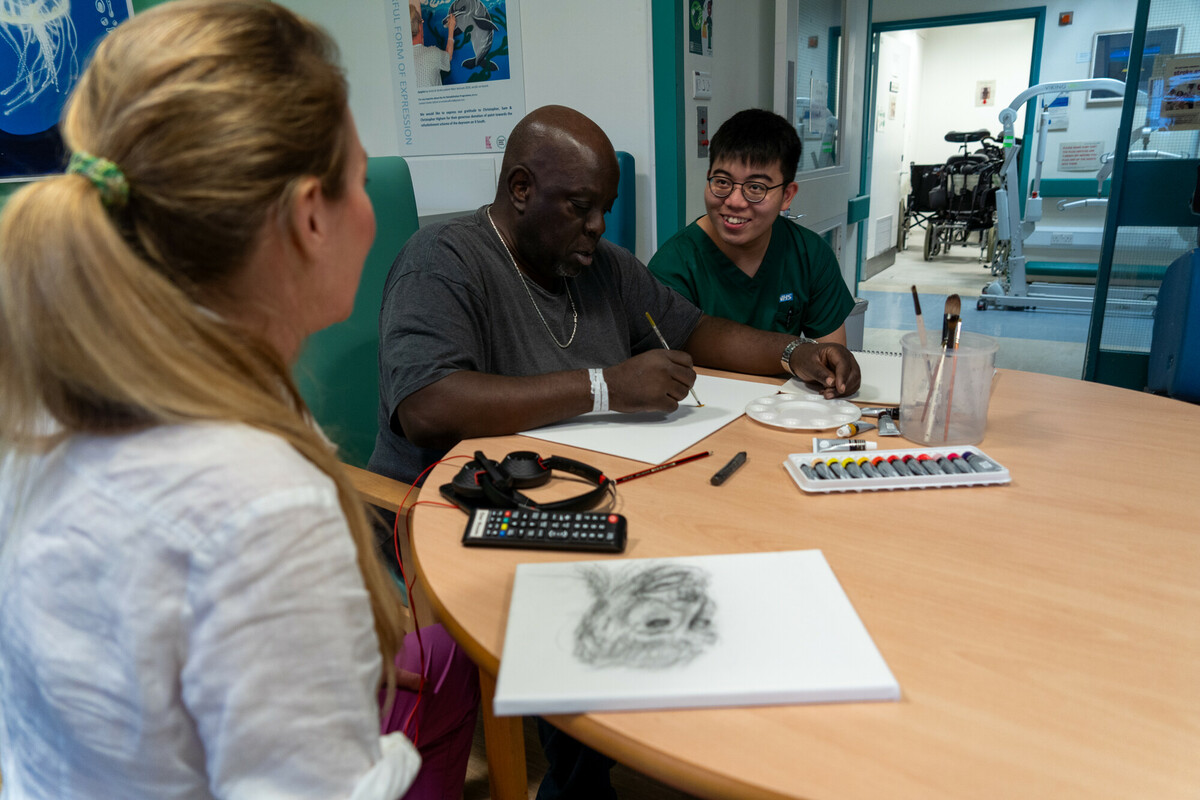 🧠 Dive into the fascinating world of neuroscience and acute stroke care. 🏥 We're seeking an occupational therapist for our rotational position. Apply now and take your career to new heights: imperial.nhs.uk/careers/search… #OccupationalTherapy #NeuroScience #StrokeCare #JoinOurTeam