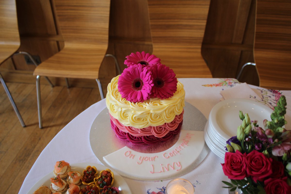 On Saturday morning, we held our Confirmation Service at St Mary’s Parish Church in Calne. After a wonderful breakfast with The Bishop of Ramsbury, the girls went to the Church. Following the service, the families returned to school for lunch and a beautifully decorated cake each