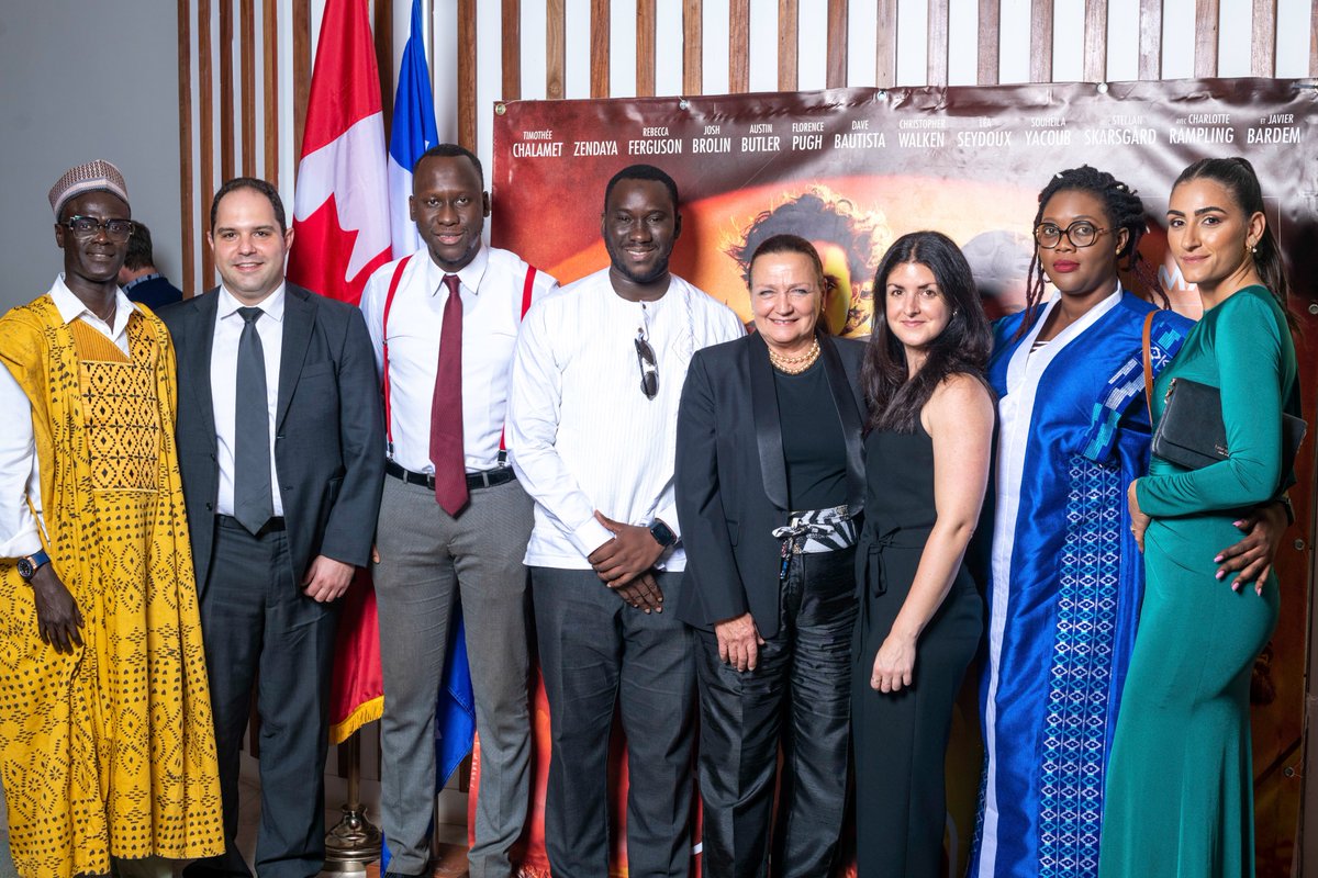 🎬Redécouvrez le Tapis Rouge de la sortie mondiale de #Dune2 à Dakar. Un plaisir partagé au #SeanemaSeaplaza lors d'une projection spéciale avec nos partenaires diplomatiques, institutionnels et acteurs de la culture urbaine dakaroise, en collaboration avec l'@AmbCanSenegal.