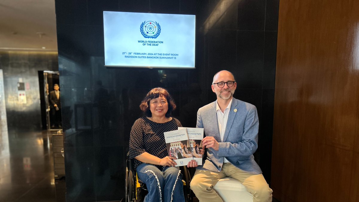 At the meeting with Ms @SThongkuay, a member of the #CRPD, the WFD President reaffirmed the importance of the legal recognition of sign languages and presented our toolkit to support the advocacy work of our members.