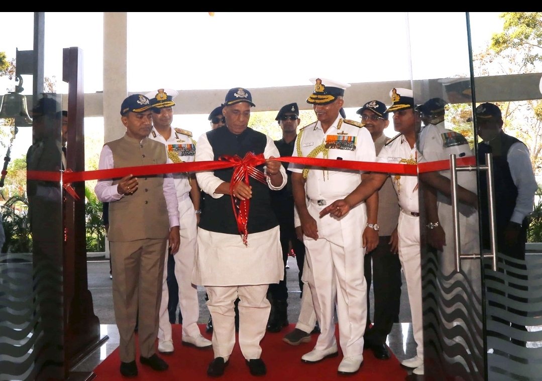 #Trending Shri @rajnathsingh inaugurated new Administrative & #Training building at Naval War College #Goa Terms it #Symbol of Navy's aspiration & legacy of #Maritime excellence with growing power to create environment of #Peace & prosperity in Indo-Pacific @giridhararamane