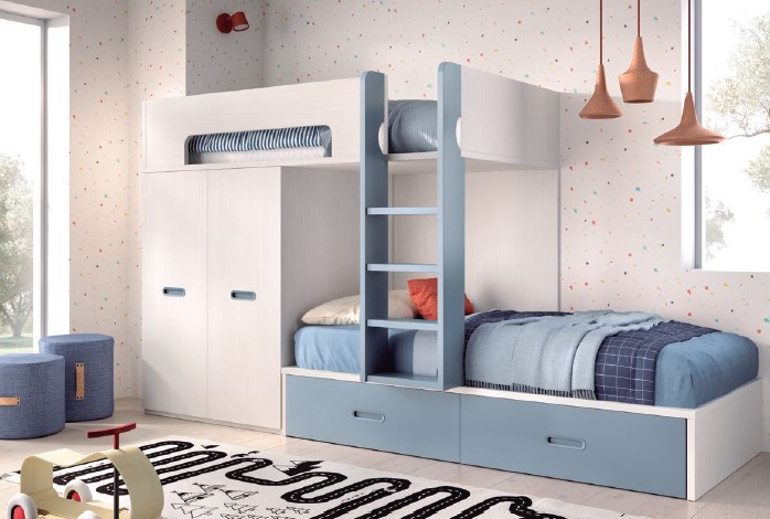 Literas, ideales para habitaciones compartida o habitaciones de dimensiones reducidas.

Pueden ser:
Clásicas
Cama alta con escritorio
Literas abatibles 
Literas tren.

Te esperamos en <a href="/menamobel/">Menamobel</a> para elegir las tuyas.