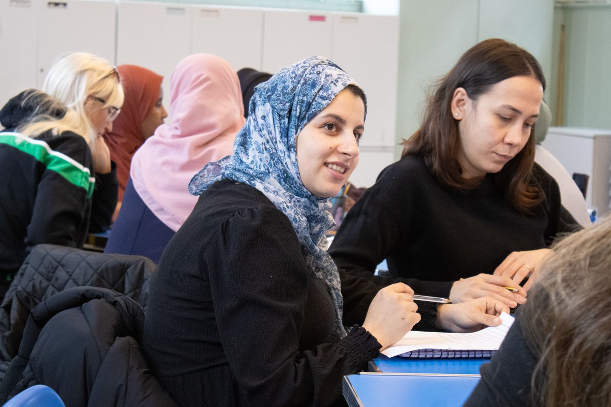 ESOL (English for Speakers of Other Languages) classes have started for the second half of the Spring term! An educational and extracurricular programme for newly arrived adults looking to learn or improve their English. ➡️ Discover more buff.ly/3OGPOeR #esollondon