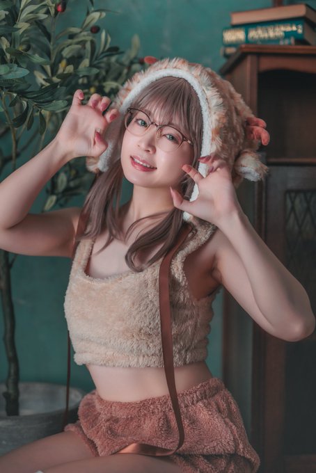 コスプレイヤー伊波ユリのTwitter画像34