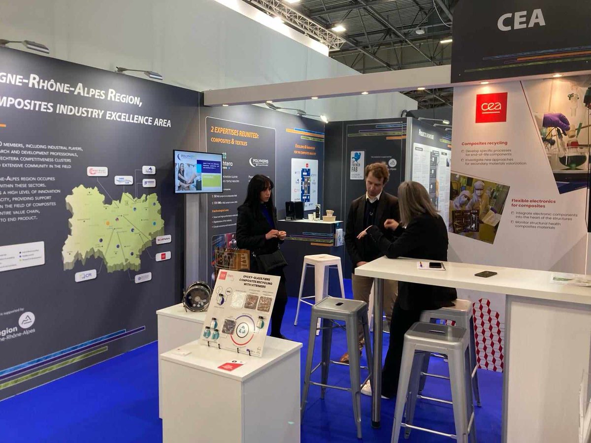 Pole_Polymeris's tweet photo. [DAY 1 #JECWORLD2023]  The Polymeris team is present with @techtera on the Auvergne-Rhône-Alpes regional collective stand (Hall 5 E98) with our members CEA, CPI,  DMM, MARDUEL, PERNOUD, SOPARA, TF ETUDES and TISSTECH

#jecgroup #composites #plastic @JECComposites https://t.co/NZNTWMH3Pa
