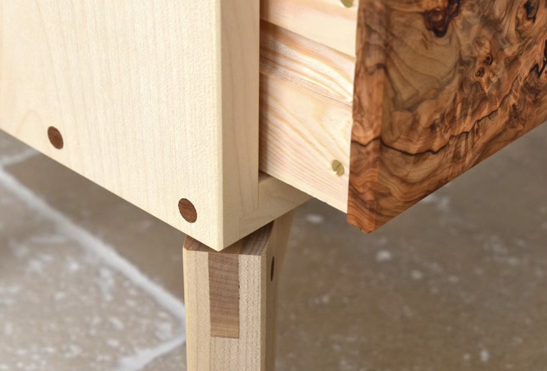 Repost @srgs_woodwork
My second commission of the year, and no, this isn't a re-post. These smaller units are the same design as my previous couple of posts, and were also commissioned during @herefordshireartweek. 
Sycamore from @whitneysawmills with yew drawer fronts.
#woodwork