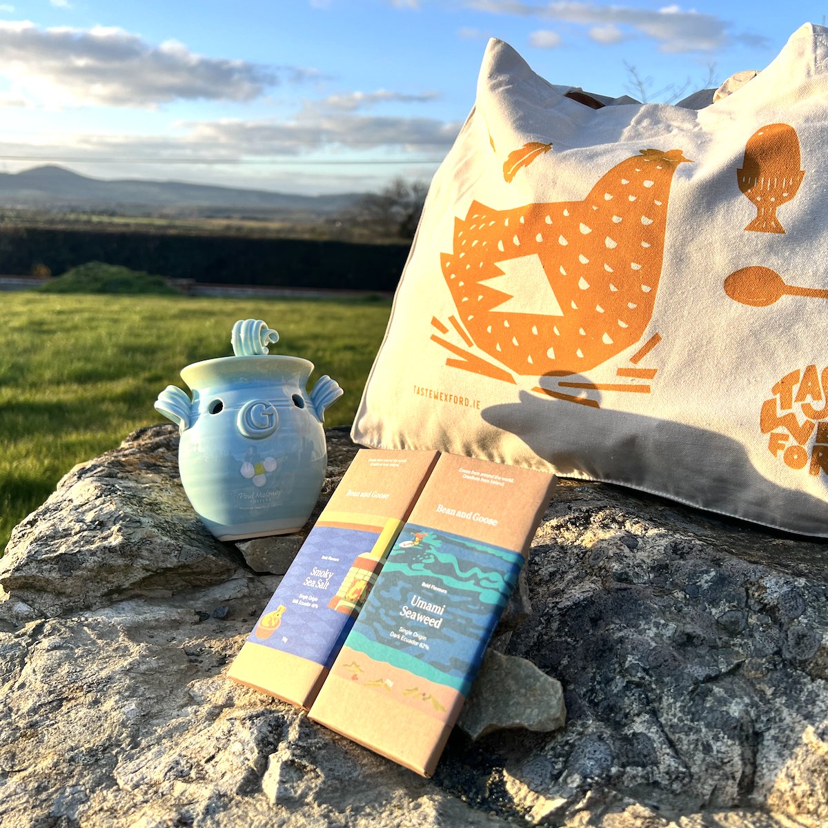 The gift for the mother who 'doesn't want anything for Mother's Day' 😉 Mother's Day is Sunday 10 March and our Mother's Day bundle is a lovely way to say thank you to the mother figure in your life. Browse our online store for lots of gifting options ➡️tastewexford.ie/shop