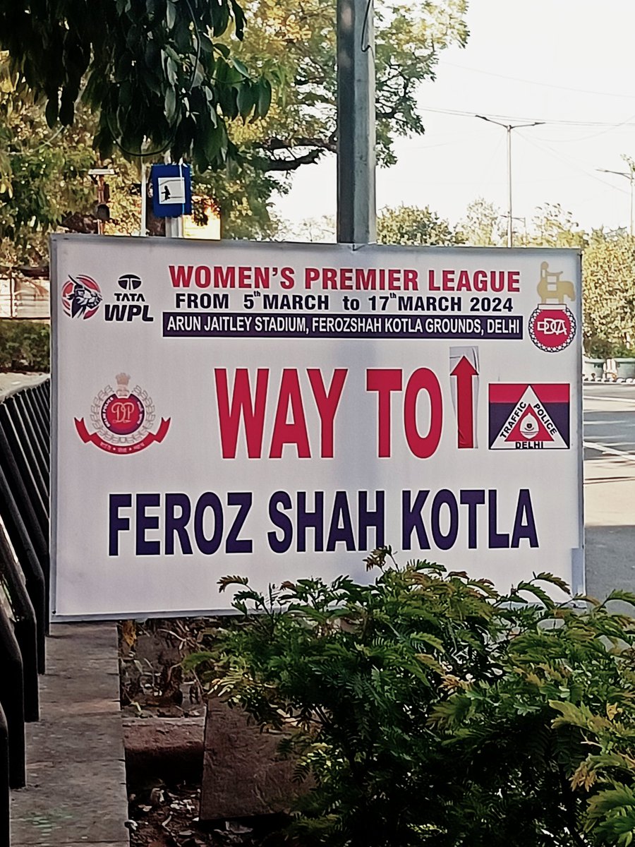 Attention. First Women's Premier League game in Delhi. In a few hours from now. #WPL2024 #Kotla @pra0902 @SushilAaron @SunilWarrier1 @AmitSampatTOI