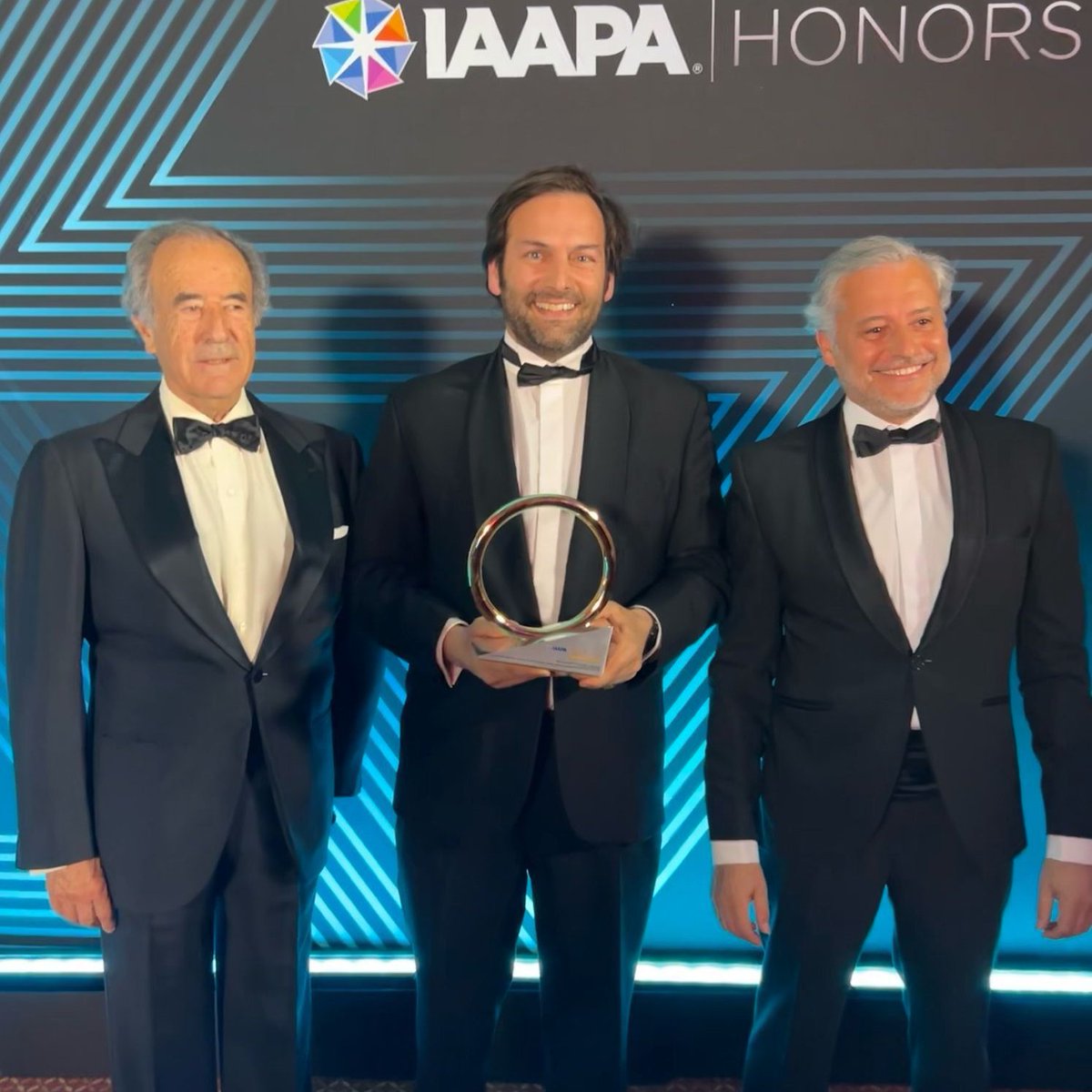 Es un orgullo que iniciativas #empresariales de nuestro país sean reconocidas a nivel mundial🌍 🎭@PuyduFou_espana está nominado al premio al mejor espectáculo del mundo #IAAPAHonors2024, es decir, al Óscar del sector ¡Enhorabuena!👏